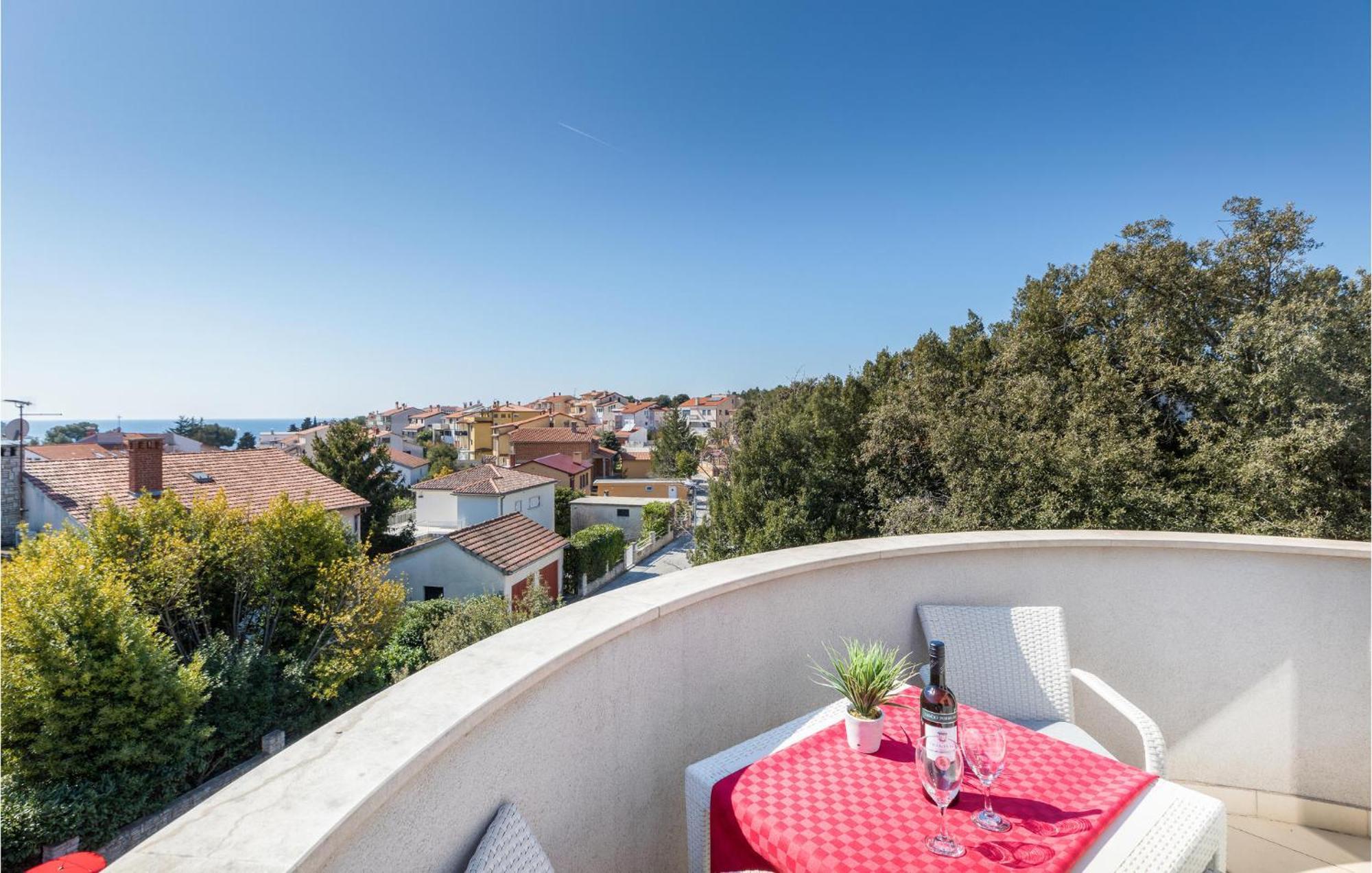 Stunning Apartment In Pjescana Uvala With Wifi Esterno foto